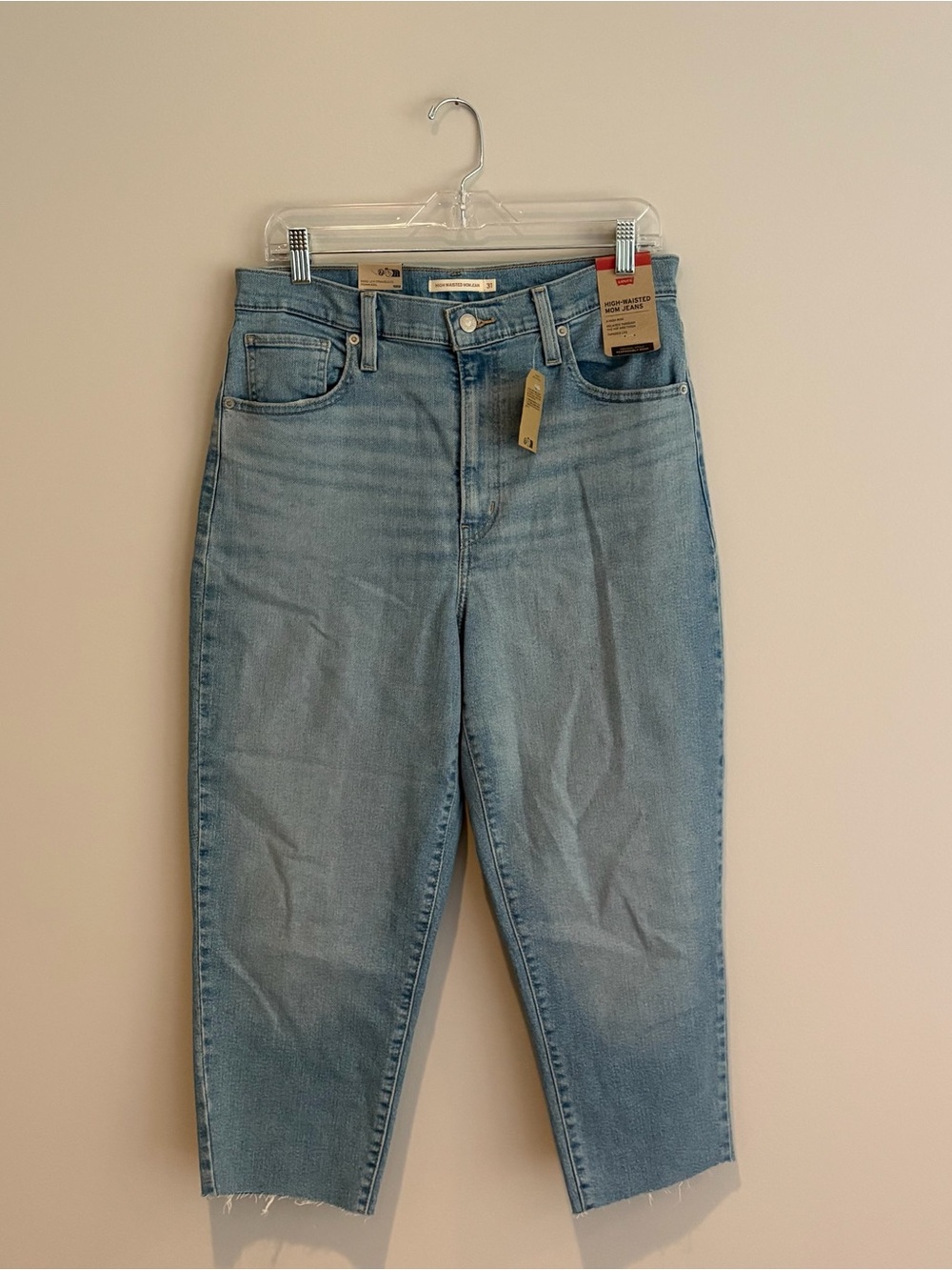 Levi's Light Blue Cropped Straight High Waisted Mom Ankle Jeans Size 31